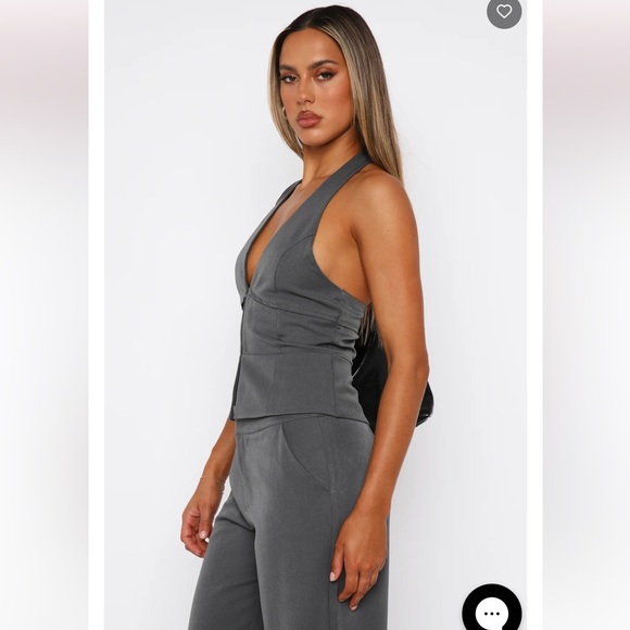 White fox boutique Only Acting Halter Top Charcoal medium NWT - Picture 4 of 8